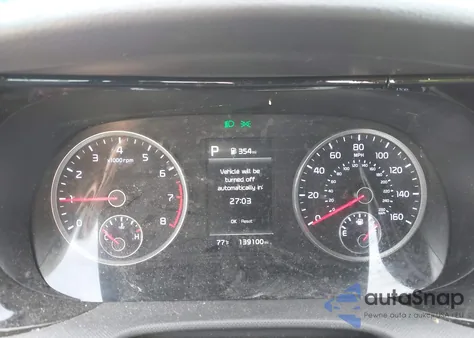 2021 Kia K5 Gt-Line z USA, uszkodzony, nr VIN 5XXG64J27MG039158